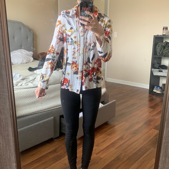 Floral Blouse - Picture 2 of 2